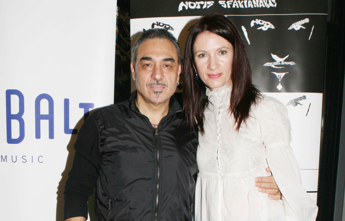 Περνούσε μία σοβαρή περιπέτεια υγείας: Ο Ηλίας Φιλίππου για τον θάνατο της γυναίκας του Νότη Σφακιανάκη