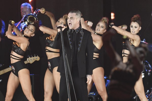 Ο Ρόμπι Γουίλιαμς δεν είναι ο μοναδικός σταρ της οικογένειας: Η 13χρονη κόρη του έκανε το κινηματογραφικό της ντεμπούτο