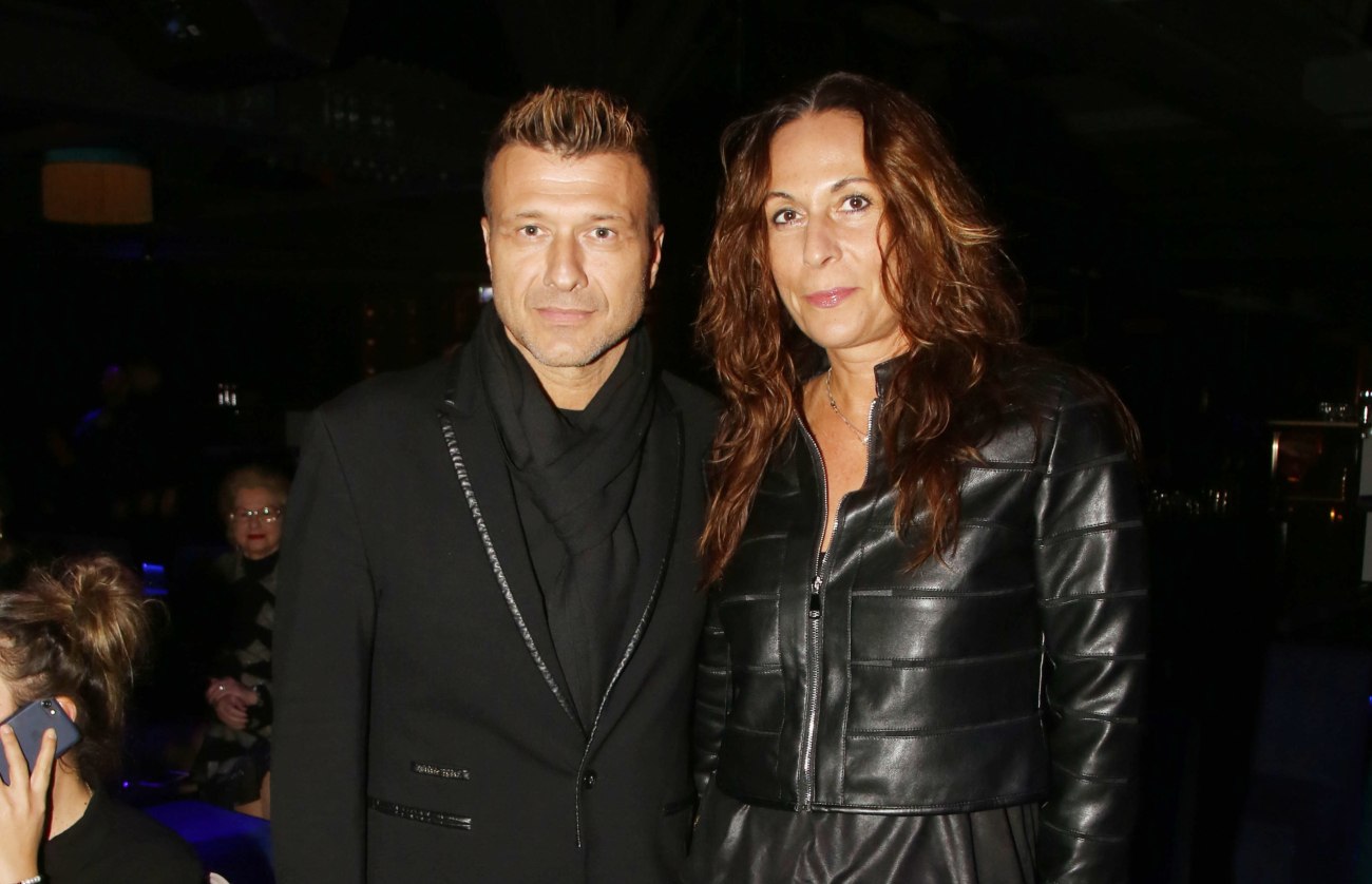 Γιάννης Πλούταρχος: Ένοχη η 48χρονη που τον παρακολουθούσε – Η σύζυγός του περιέγραψε την περιπέτεια της οικογένειάς της