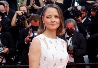 Η Τζόντι Φόστερ θεώρησε τον Ρόμπερτ Ντε Νίρο «πραγματικά αδιάφορο» όταν συναντήθηκαν για πρώτη φορά