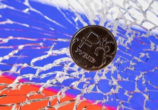 Κυρώσεις, μειωμένα έσοδα, φόβοι ύφεσης – Για τη Ρωσία, το κόστος του πολέμου γίνεται όλο και πιο δυσβάσταχτο