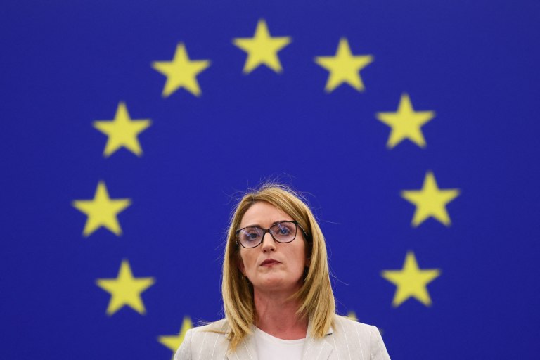 Ενισχυμένη η Ακροδεξιά, «προσφέρει» στη Μέτσολα τρίτη θητεία - Αντάλλαγμα, περισσότερη εξουσία στην Ευρωβουλή