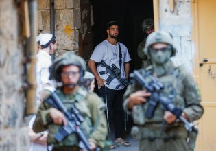 Από την «εκεχειρία» στη Γάζα, στο κρεσέντο βίας των εποίκων – Ο ακήρυχτος πόλεμος στην κατεχόμενη Δυτική Όχθη