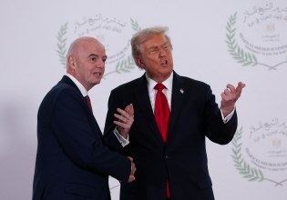 Ο Ντόναλντ Τραμπ μπορεί τελικά να πάρει βραβείο Ειρήνης – Αλλά από τη FIFA