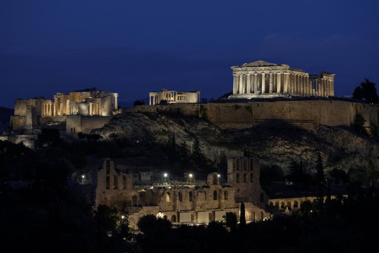 H Αθήνα πρώτη στην Ευρώπη για διακοπές χωρίς αυτοκίνητο — Η πόλη που «νικά» Μόναχο, Λισαβόνα και Βιέννη