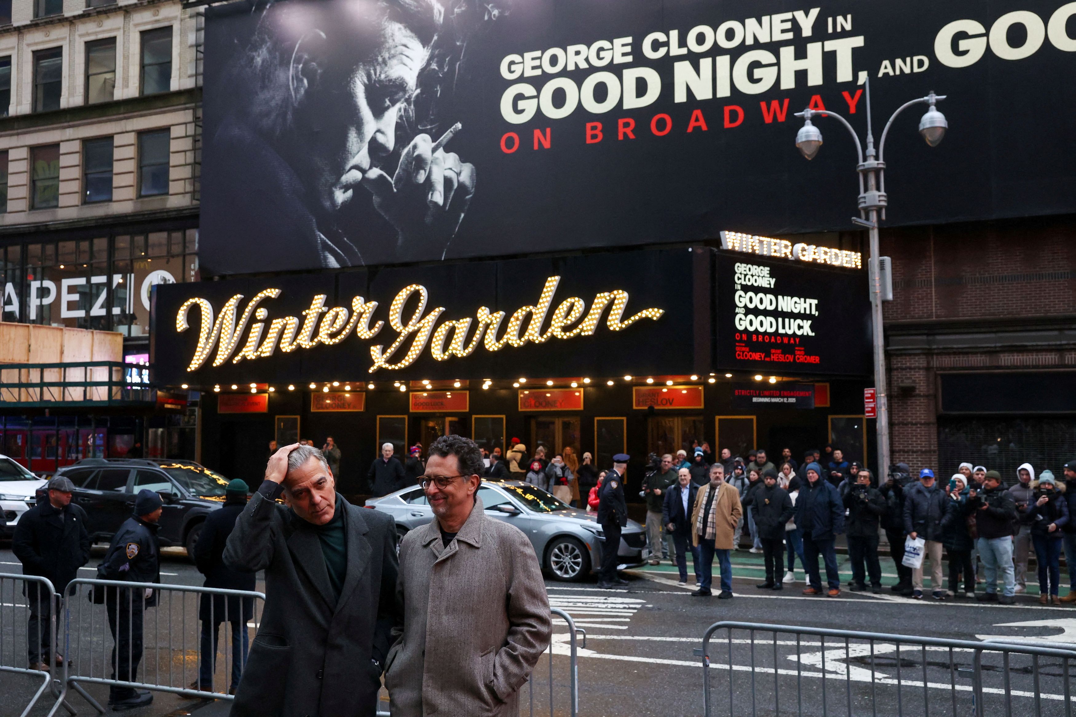 Τζορτζ Κλούνεϊ: «Ήταν λάθος η επιλογή της Κάμαλα Χάρις»