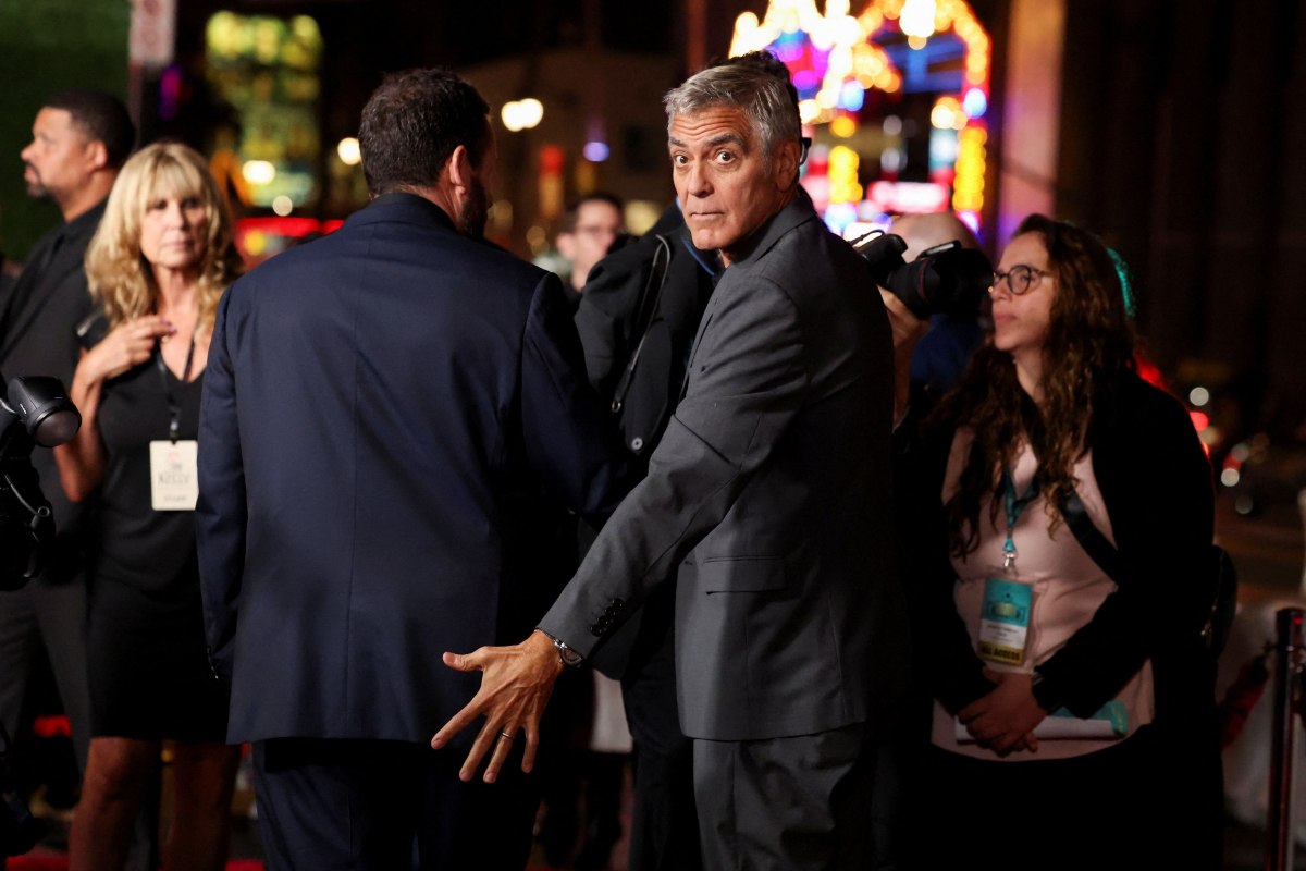 Ο Τζορτζ Κλούνεϊ αποκαλύπτει την αποτυχία από την οποία διδάχθηκε — Nαι, ήταν εκείνη η ταινία των 90s