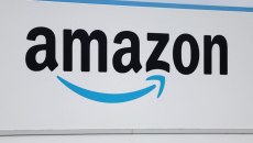 Σουηδία: Η Amazon κλήθηκε να δώσει εξηγήσεις για την πώληση κούκλων του σεξ με παιδική εμφάνιση