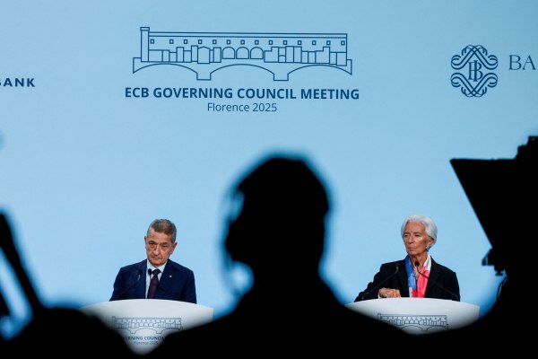 Οι τεχνοκράτες εκφράζουν όλο και περισσότερο δημόσιες τοποθετήσεις – Οι γνώμες διίστανται