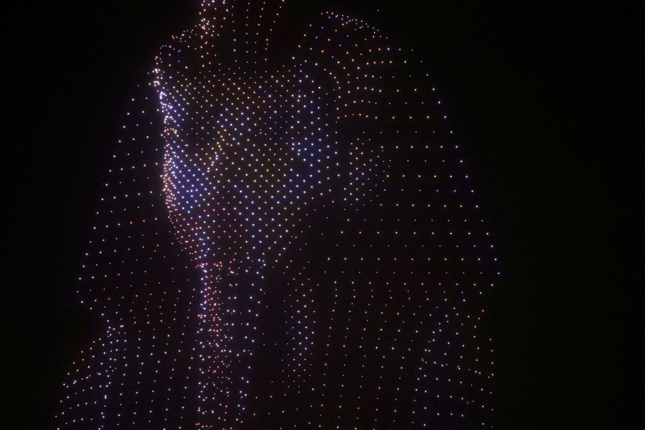 PETA: «Τα ζώα πετιούνται σαν σκουπίδια» – Έκκληση στον Αλ-Σίσι να σταματήσει τις βόλτες με καμήλες στις Πυραμίδες