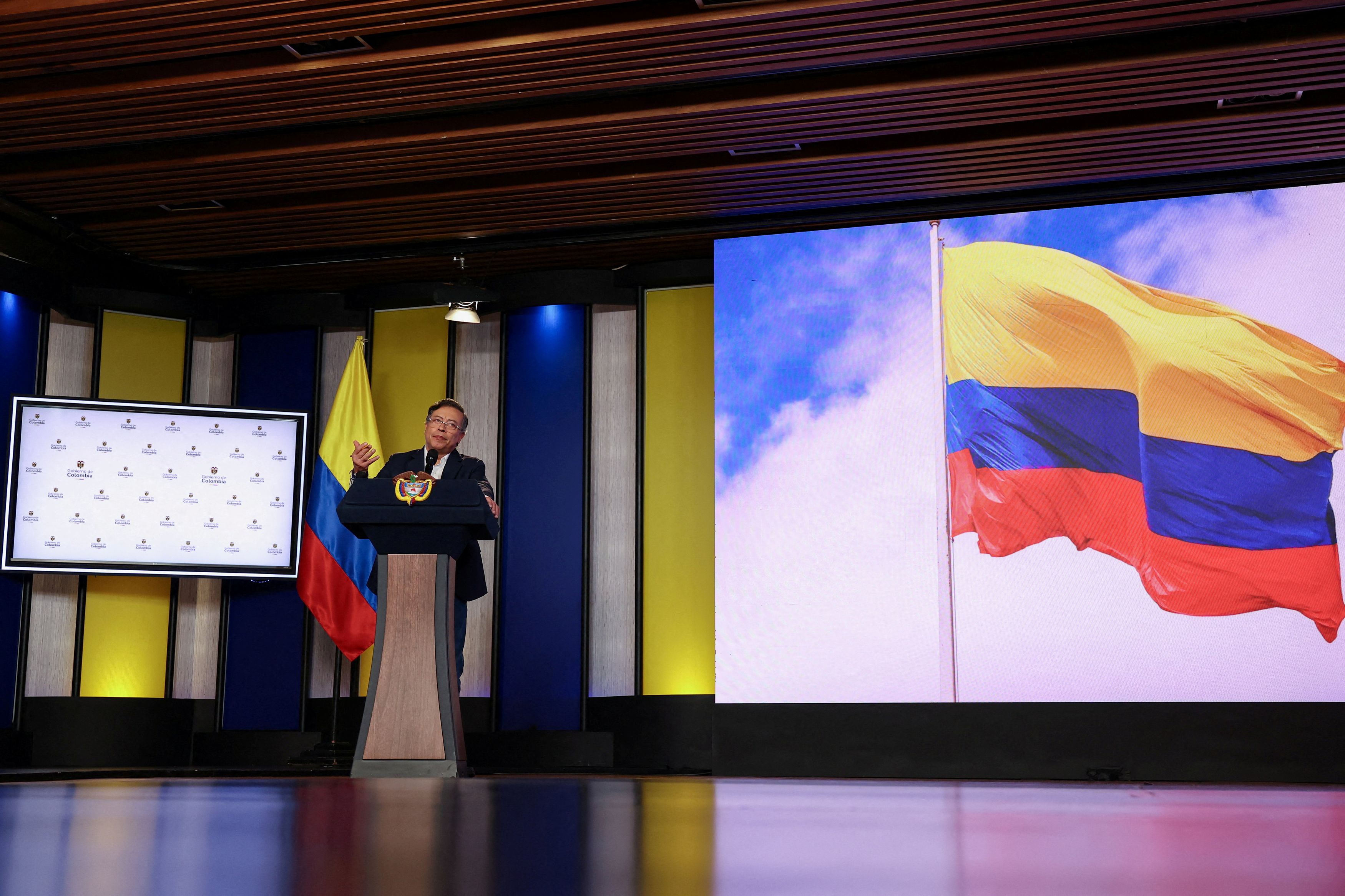 Κολομβία: «Χέρι-χέρι» οι μυστικές υπηρεσίες με τις ΗΠΑ στη μάχη κατά των ναρκωτικών