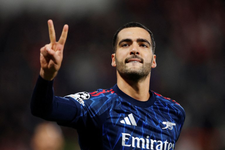 Παρέλαση στην Πράγα η Άρσεναλ, 3-0 τη Σλάβια (vid)