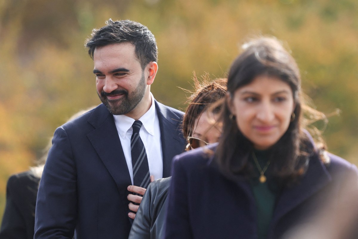 Ο θρίαμβος του Μαμντάνι, οι αναγνώσεις της ελληνικής Κεντροαριστεράς και οι «πολλοί πατέρες» της νίκης