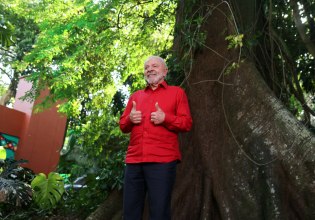 «Υπάρχουν εξτρεμιστές που ψεύδονται για την κλιματική αλλαγή» προειδοποιεί ο Λούλα