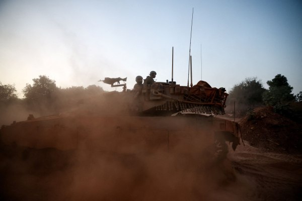 Ισραηλινές δυνάμεις άνοιξαν πυρ εναντίον ειρηνευτικών δυνάμεων του ΟΗΕ στον Λίβανο