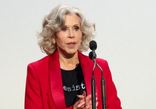 Η Τζέιν Φόντα πίστευε ότι θα πέθαινε «από ναρκωτικά και μοναξιά» πριν κλείσει τα 30