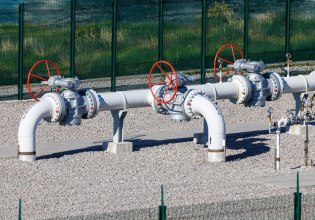 LNG: Εκρηκτική αύξηση 70% της ζήτησης στην Ευρώπη