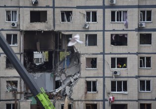 Η Ρωσία εξαπέλυσε 450 drones και 45 πυραύλους κατά του Κιέβου – Μία νεκρή στη Ντνίπρο