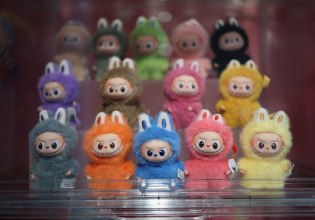 «Η Κίνα είναι πολύ κουλ»: Η υπερδύναμη της Ανατολής αποκτά «φαν κλαμπ» στη Δύση