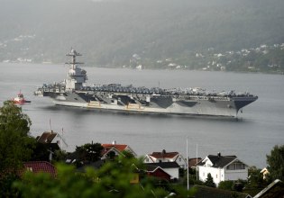 Βενεζουέλα: Τι πιστεύουν οι Αμερικανοί για τις επιθέσεις και το ενδεχόμενο πολέμου