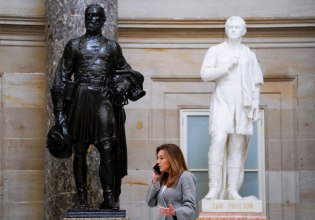 ΗΠΑ: Ορατό το τέλος του shutdown με τη ψήφιση νομοσχεδίου στη Βουλή των Αντιπροσώπων