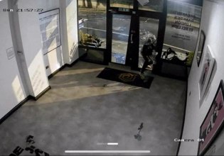 Βρετανία: Φυλάκιση 13 μηνών επιβλήθηκε σε 49χρονο που έκλεψε ένα έργο του Banksy από γκαλερί του Λονδίνου