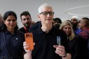 Κλείνει για την Apple το κεφάλαιο Τιμ Κουκ – Το δίλημμα την εποχή της AI