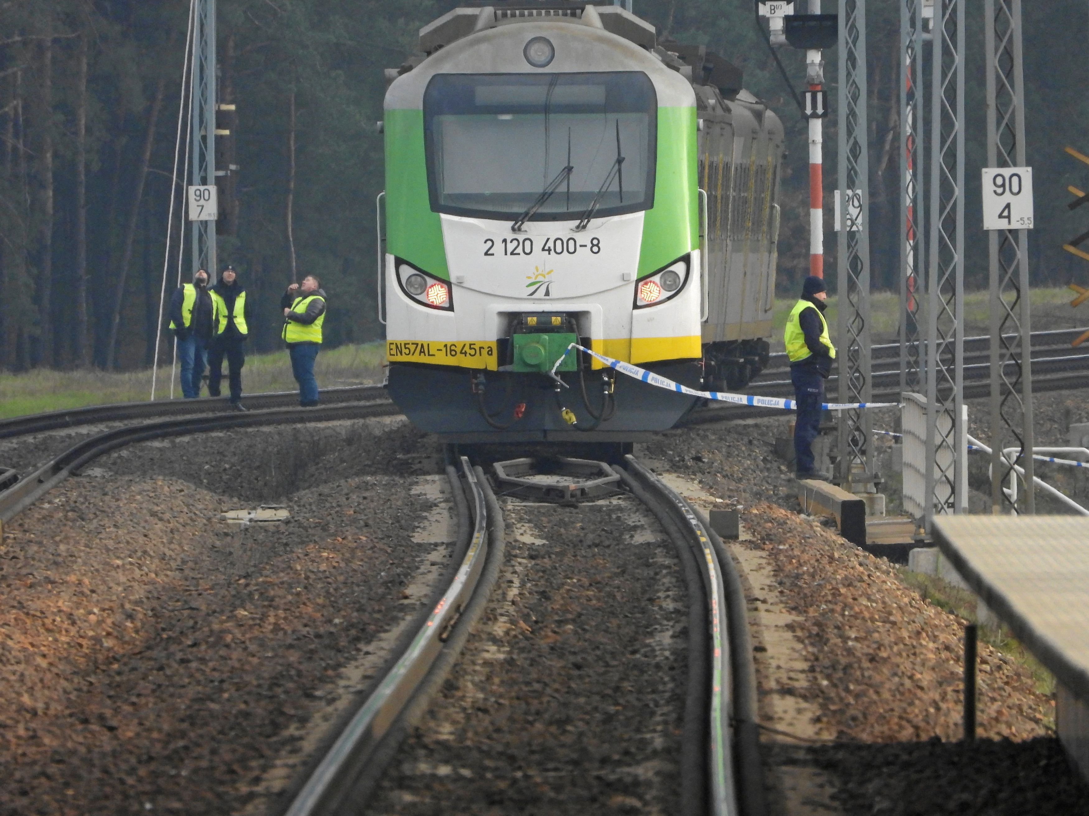 Η Πολωνία εντόπισε 2 άτομα υπεύθυνα για σαμποτάζ στις σιδηροδρομικές γραμμές, σύμφωνα με τον πρωθυπουργό