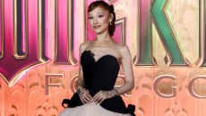 Η Αριάνα Γκράντε ξεκαθαρίζει ξανά: Σταματήστε να σχολιάζετε τα σώματα και τις ζωές των άλλων