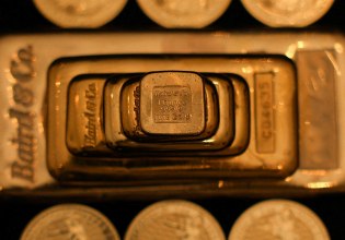 Γιατί ο χρυσός θα… λάμπει και το 2026 – Τι προβλέπουν αναλυτές