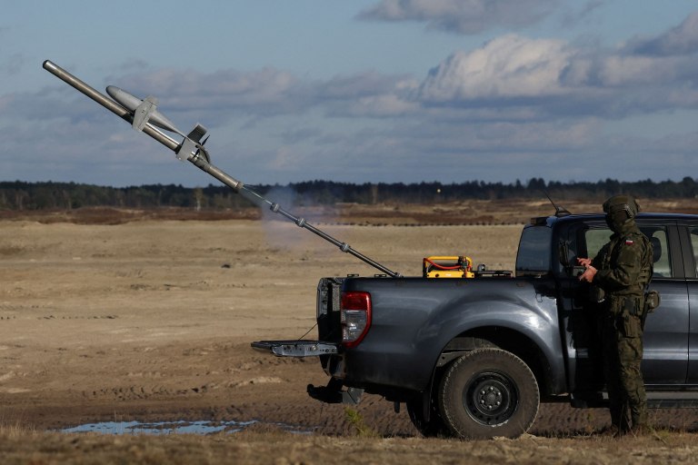 Η Ρωσία στέλνει drones στον εναέριο χώρο της Ευρώπης – Και εκείνη εξετάζει το αδιανόητο: Αντίποινα