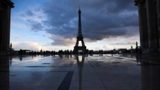 Παρίσι: Η πόλη που αδειάζει