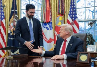 «Πολύ παραγωγική» η συνάντηση ανάμεσα στους Τραμπ – Μαμντάνι [βίντεο]