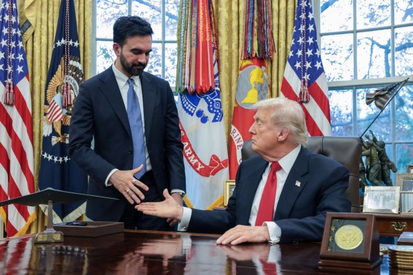 «Πολύ παραγωγική» η συνάντηση ανάμεσα στους Τραμπ – Μαμντάνι [βίντεο]