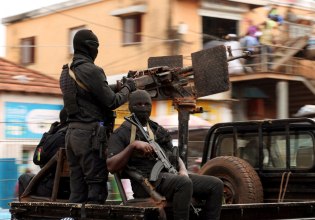 Πραξικόπημα στη Γουϊνέα-Μπισάου: Αξιωματικοί του στρατού κατέλαβαν την εξουσία, συνελήφθη ο πρόεδρος