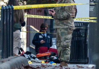 ΗΠΑ: Ο δράστης της επίθεσης στην Εθνοφρουρά είχε εργαστεί για τη CIA και τον αμερικανικό στρατό στο Αφγανιστάν