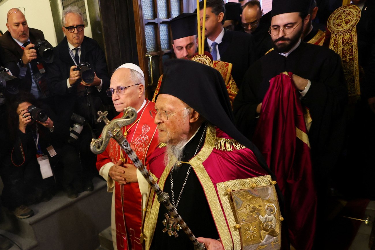 Μήνυμα ενότητας και συμπόρευσης από πάπα και οικουμενικό πατριάρχη – Η κοινή διακήρυξη και το κοινό Πάσχα