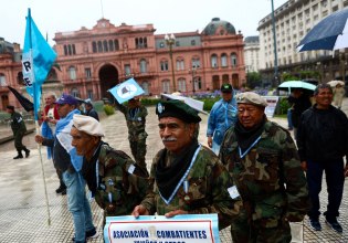 Αργεντινή: Ενθαρρυμένοι από τον Μιλέι, υποστηρικτές της χούντας ζητούν αποκατάσταση κρατούμενων στρατιωτικών