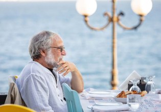 Μπράιαν Τζόζεφ: «Μπορούμε να κατανοήσουμε τις κοινωνικές ιστορίες των λαών μέσω των γλωσσών τους»