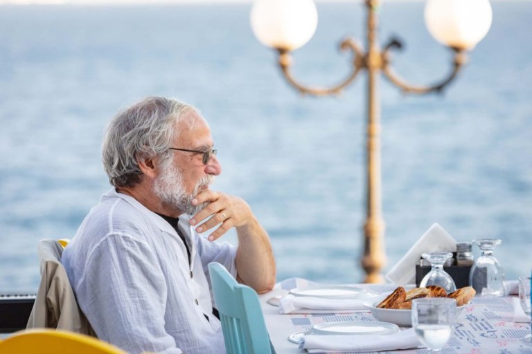 Μπράιαν Τζόζεφ: «Μπορούμε να κατανοήσουμε τις κοινωνικές ιστορίες των λαών μέσω των γλωσσών τους»