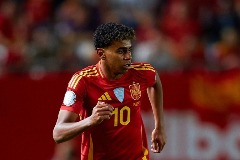 Χωρίς Γιαμάλ η Ισπανία στα προκριματικά του Μουντιάλ – Κόντρα της Ομοσπονδίας με την Μπαρτσελόνα