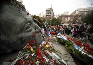 «Το Πολυτεχνείο δεν έχει ιδιοκτήτες, έχει τους νεκρούς», λέει «η φωνή του Πολυτεχνείου», Δημήτρης Παπαχρήστος