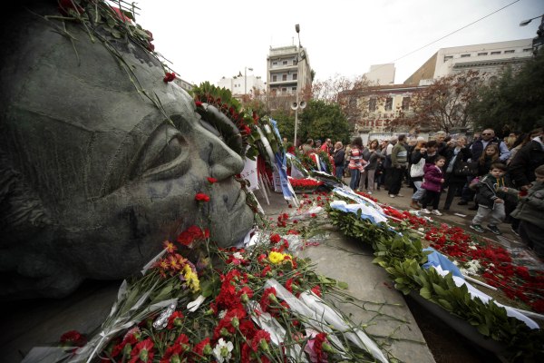 «Το Πολυτεχνείο δεν έχει ιδιοκτήτες, έχει τους νεκρούς», λέει «η φωνή του Πολυτεχνείου», Δημήτρης Παπαχρήστος