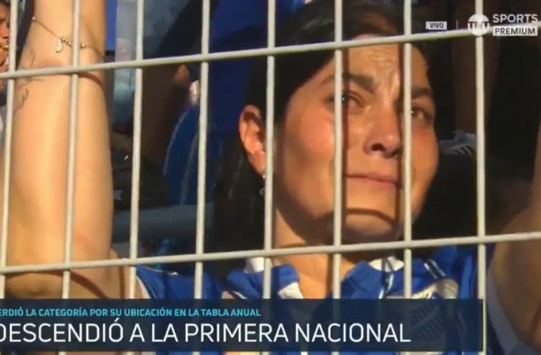 Απίστευτες στιγμές στην Αργεντινή: Η Γοδόι Κρουζ υποβιβάστηκε – Παίκτες και οπαδοί έκλαιγαν με λυγμούς (vid)