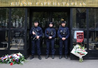 Γαλλία: Δέκα χρόνια μετά τις επιθέσεις της 13ης Νοεμβρίου, «η ζωή νικάει» – Τι λένε επιζώντες