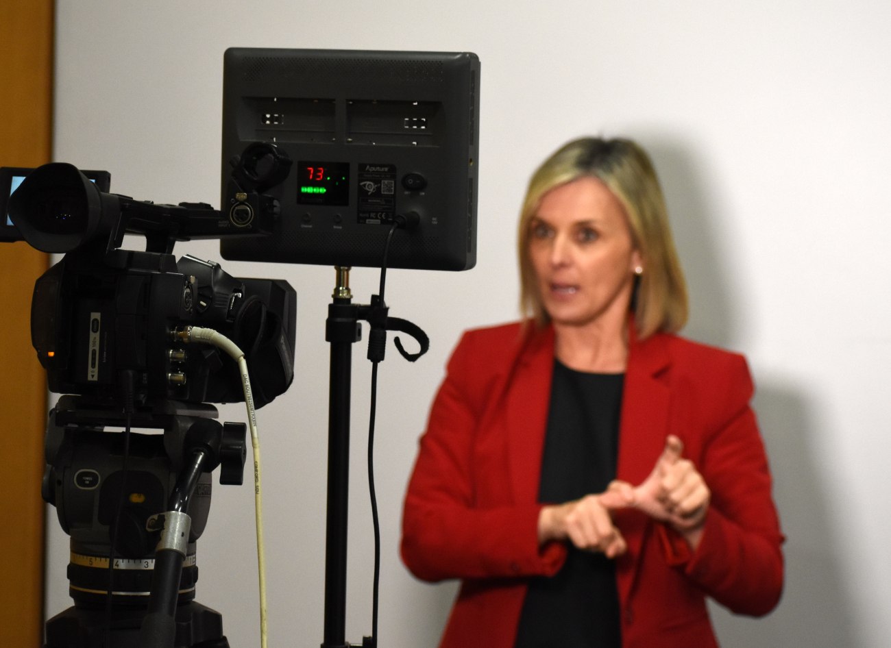 Να ενταχθεί η Νοηματική Γλώσσα στις συνεδριάσεις του ευρωκοινοβουλίου ζητεί ο Αρβανίτης