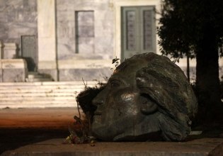 Μνήμη και χρέος ενός άγριου Νοέμβρη