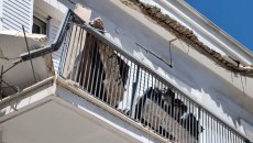 Άργος: Κατέρρευσε τμήμα μπαλκονιού και καταπλάκωσε μία 50χρονη