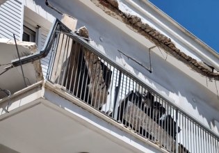 Άργος: Κατέρρευσε τμήμα μπαλκονιού και καταπλάκωσε μία 50χρονη