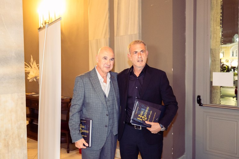 Ο Δήμος Πειραιά τίμησε τον Πειραιώτη στιχουργό Ηλία Φιλίππου